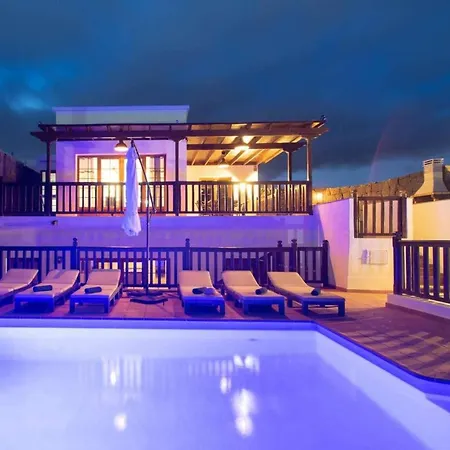 Vista Rey Villa *